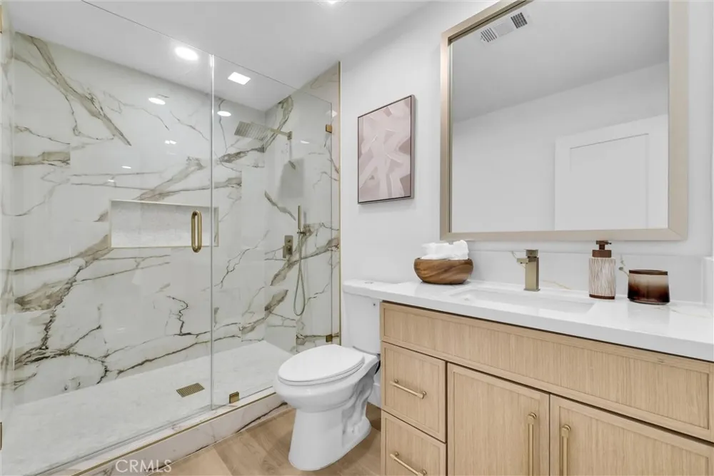 8450 Via Sierra Ramal Whittier, CA 90605