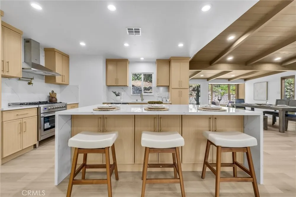 8450 Via Sierra Ramal Whittier, CA 90605