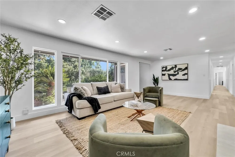 8450 Via Sierra Ramal Whittier, CA 90605