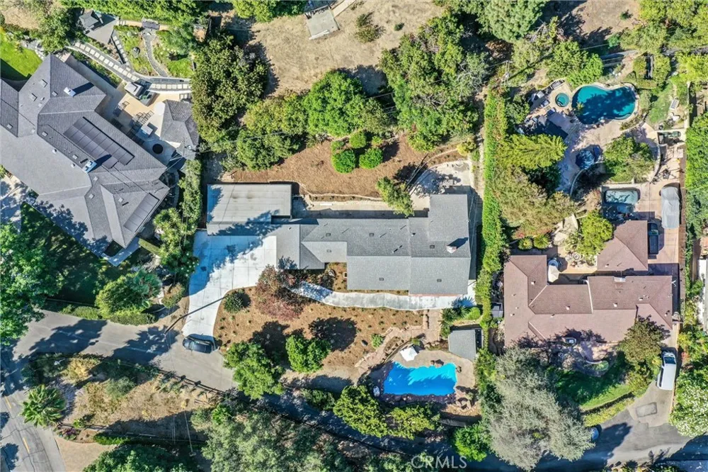 8450 Via Sierra Ramal Whittier, CA 90605