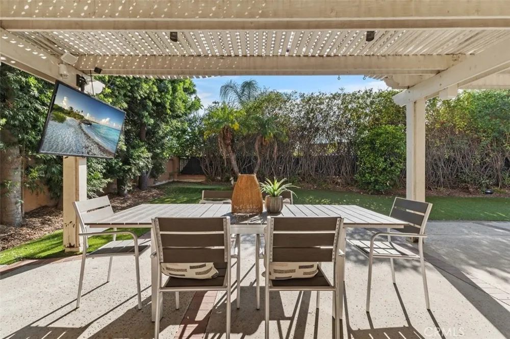 5425 Via Cervantes Yorba Linda, CA 92887