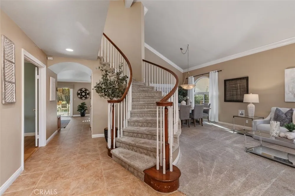 5425 Via Cervantes Yorba Linda, CA 92887