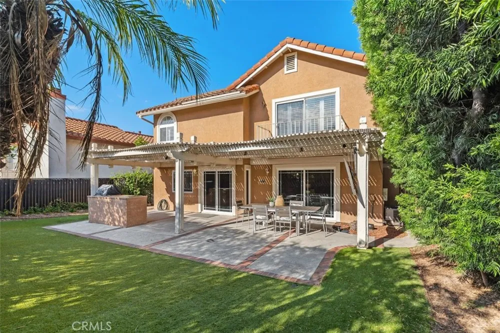 5425 Via Cervantes Yorba Linda, CA 92887