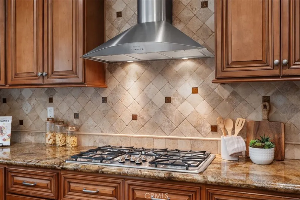5425 Via Cervantes Yorba Linda, CA 92887