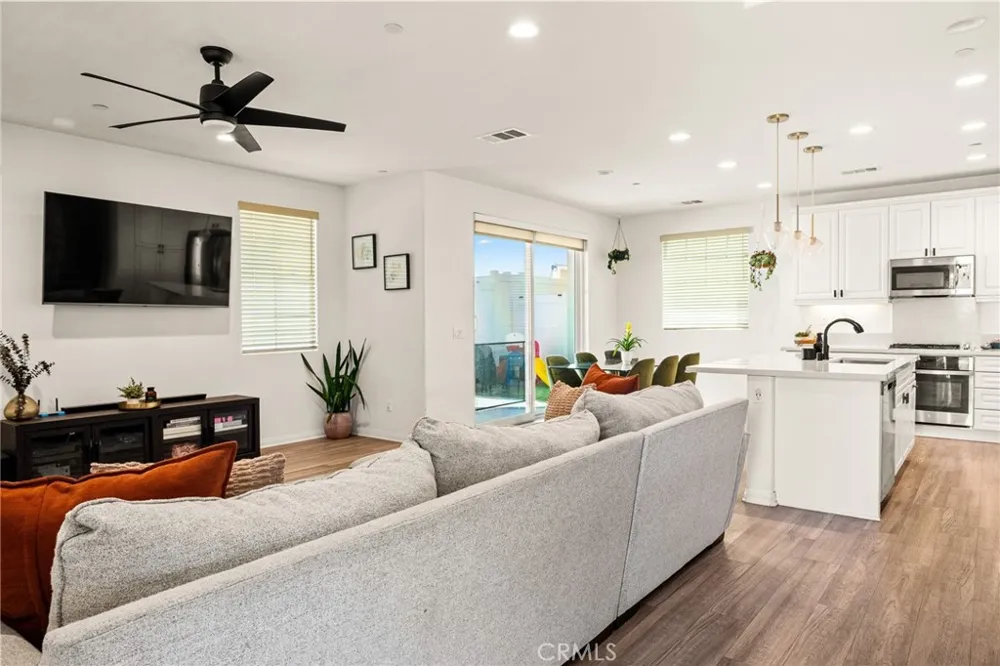 16411 Globetrotter Chino, CA 91708