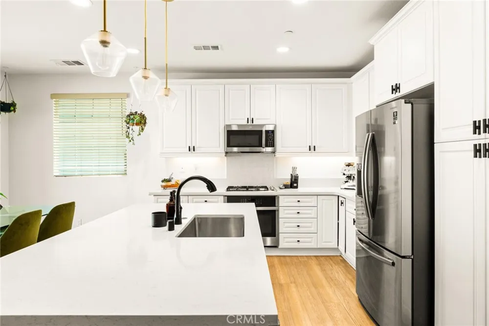 16411 Globetrotter Chino, CA 91708