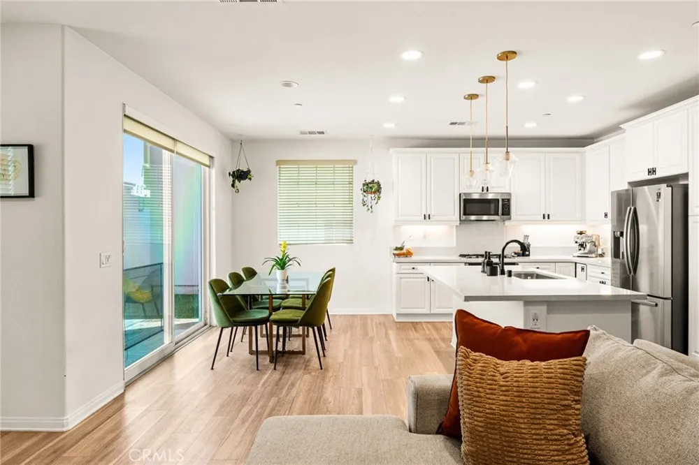 16411 Globetrotter Chino, CA 91708