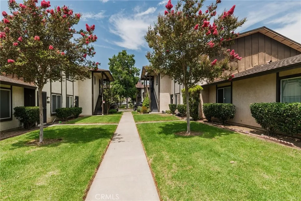 10340 Carefree Drive Santee, CA 92071