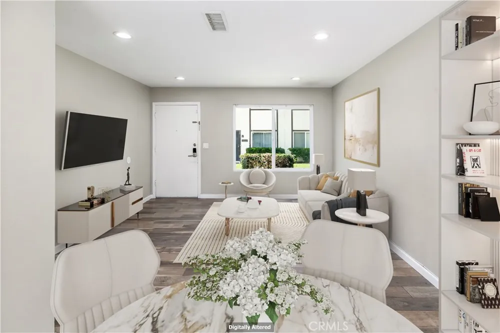 10340 Carefree Drive Santee, CA 92071