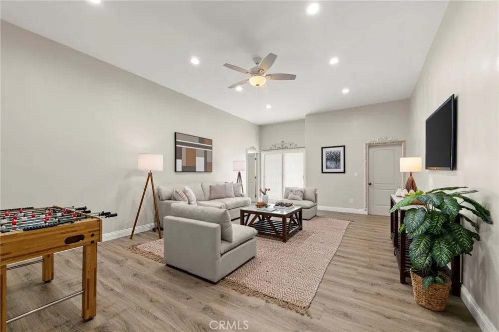 14502 Broadway Whittier, CA 90604