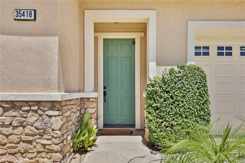 35418 Coyote Creek Court Lake Elsinore, CA 92532