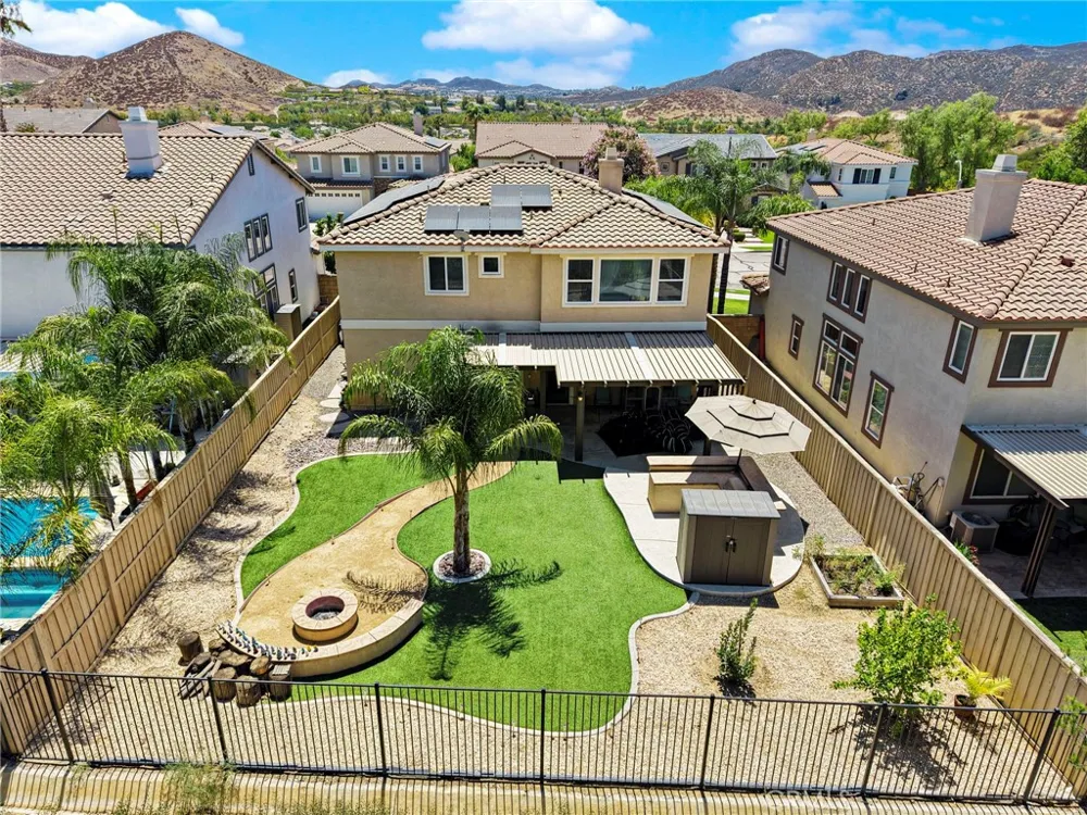 35418 Coyote Creek Court Lake Elsinore, CA 92532