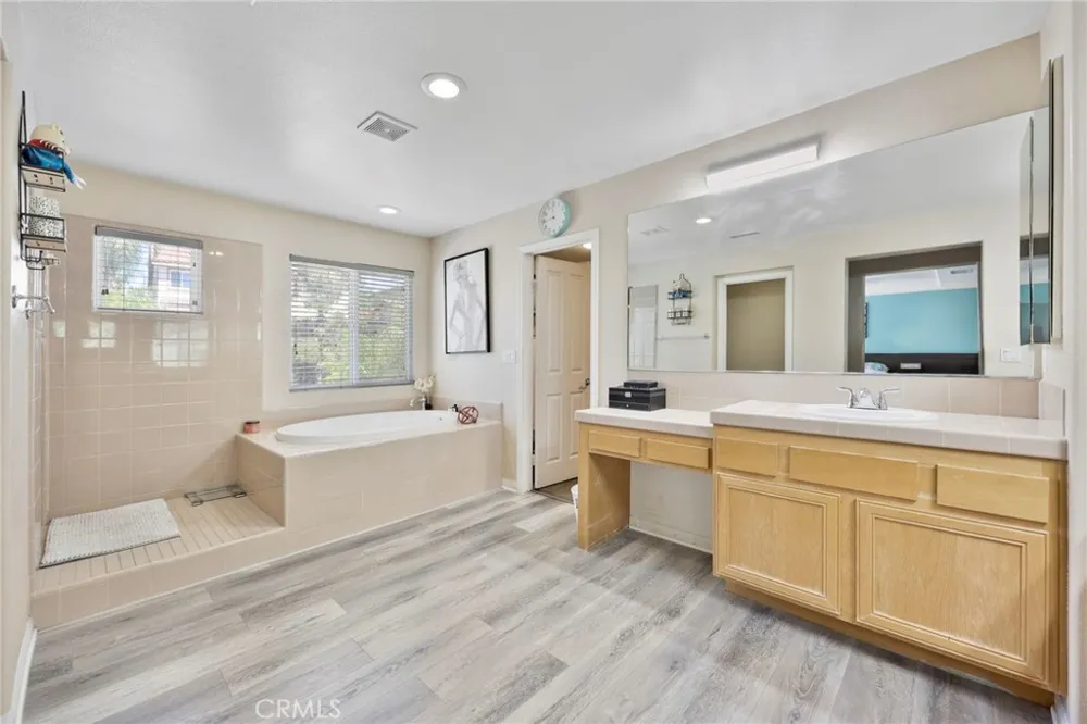 35418 Coyote Creek Court Lake Elsinore, CA 92532