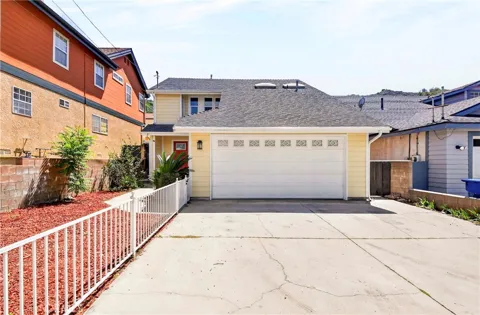 7552 Thousand Oaks Drive