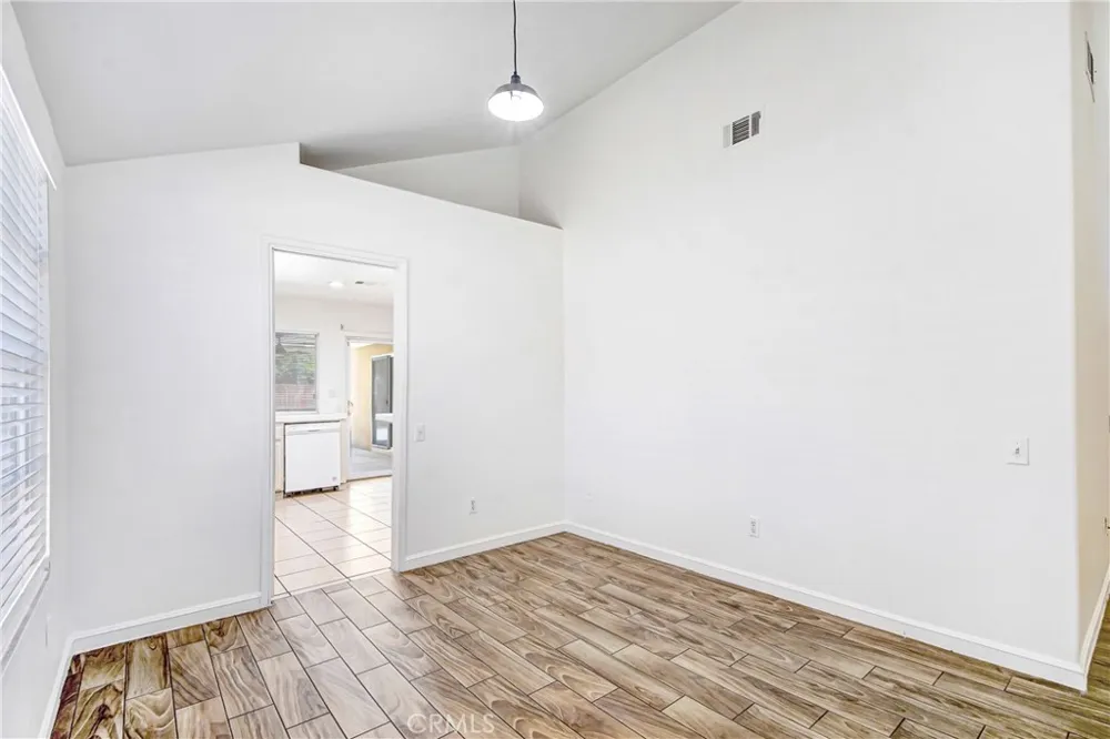 1639 Apapas San Jacinto, CA 92583