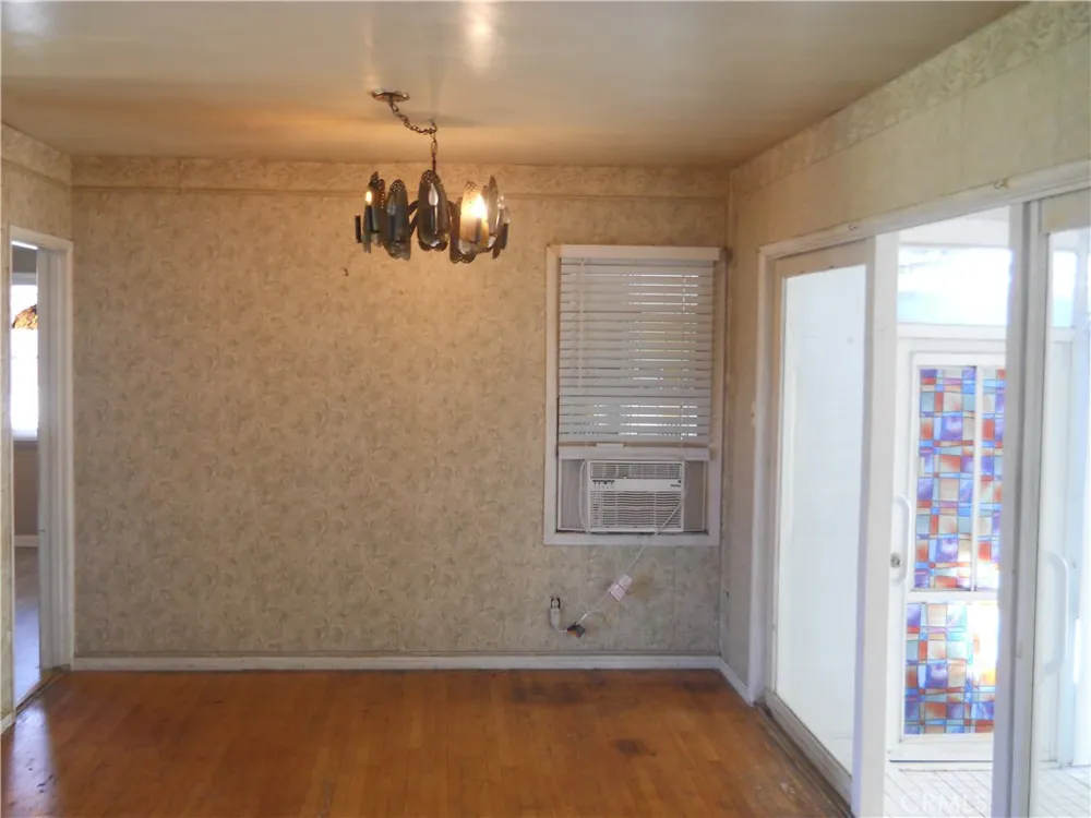 1615 W Swanee Lane West Covina, CA 91790