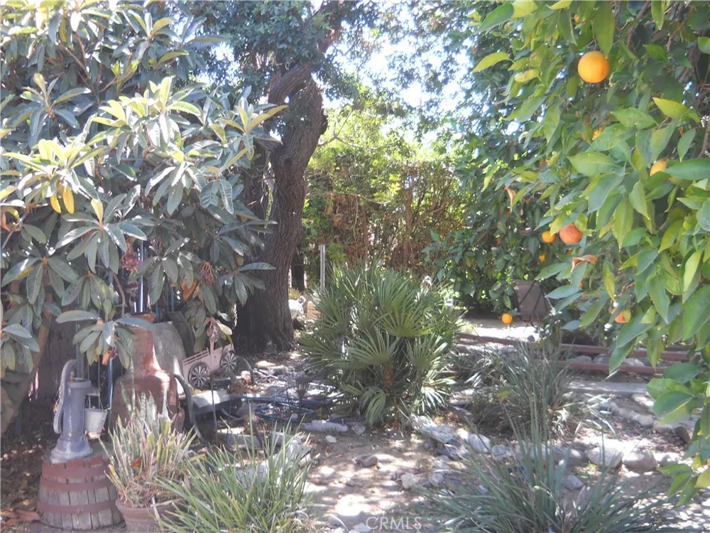 1615 W Swanee Lane West Covina, CA 91790