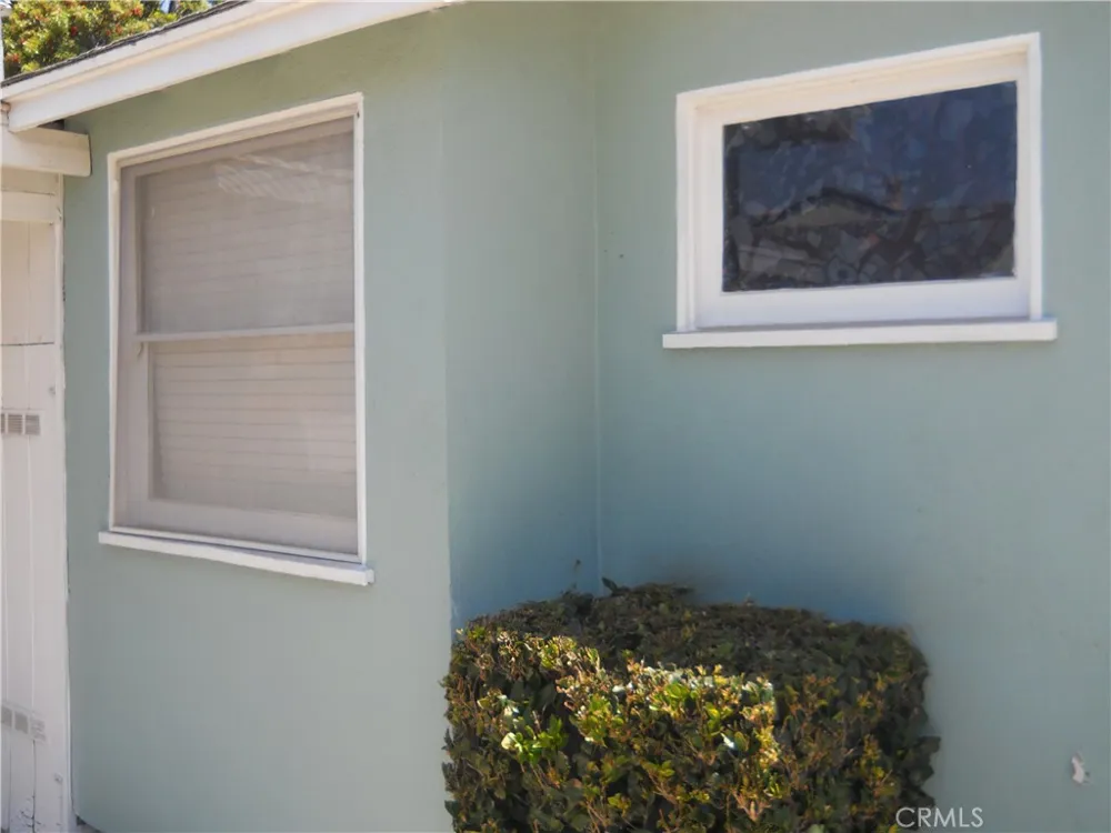 1615 W Swanee Lane West Covina, CA 91790
