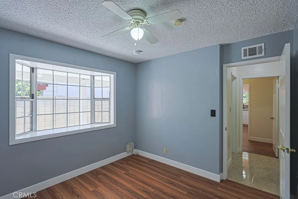 5282 Richmond Garden Grove, CA 92845