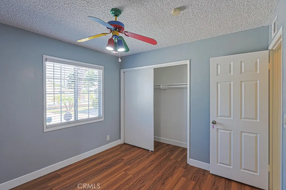 5282 Richmond Garden Grove, CA 92845