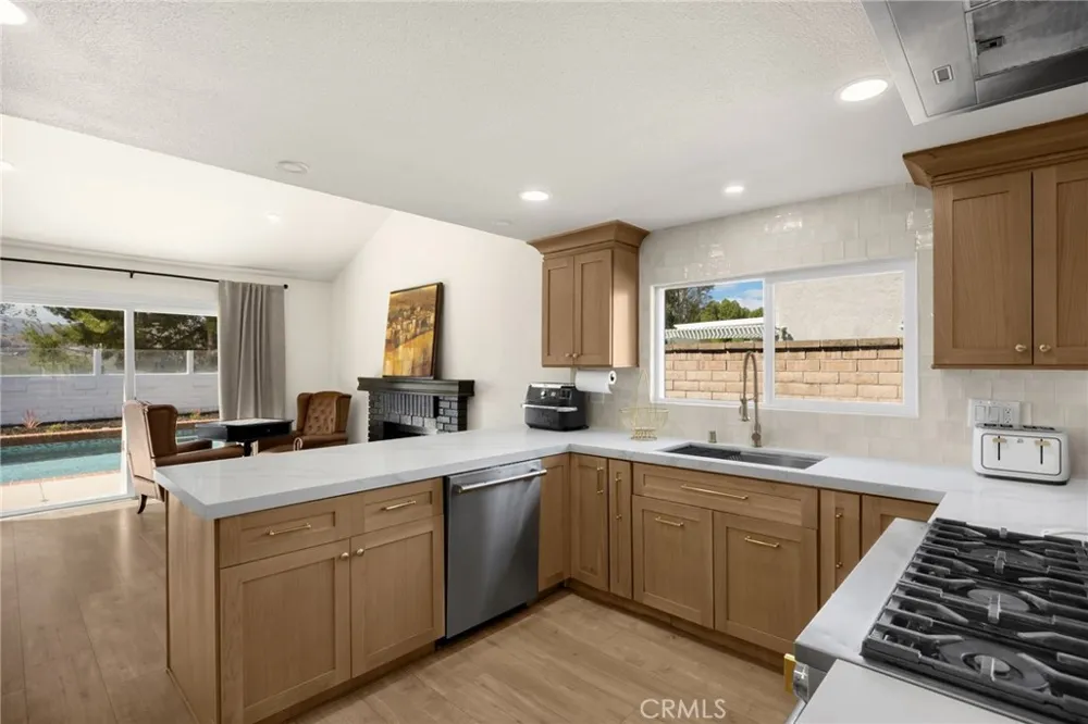 24642 Via Vallarta Yorba Linda, CA 92887