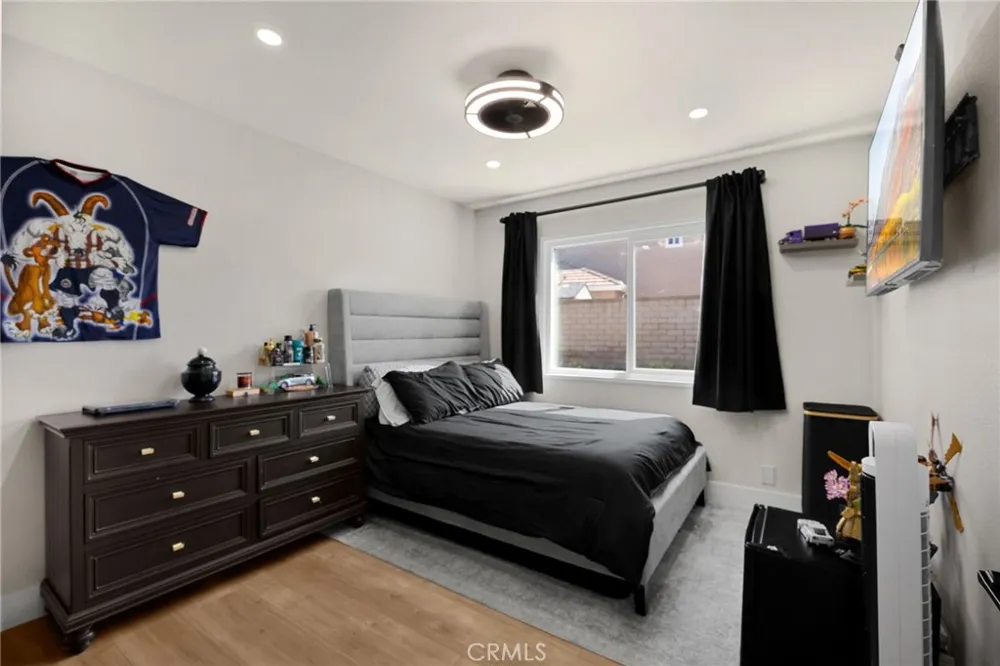 24642 Via Vallarta Yorba Linda, CA 92887
