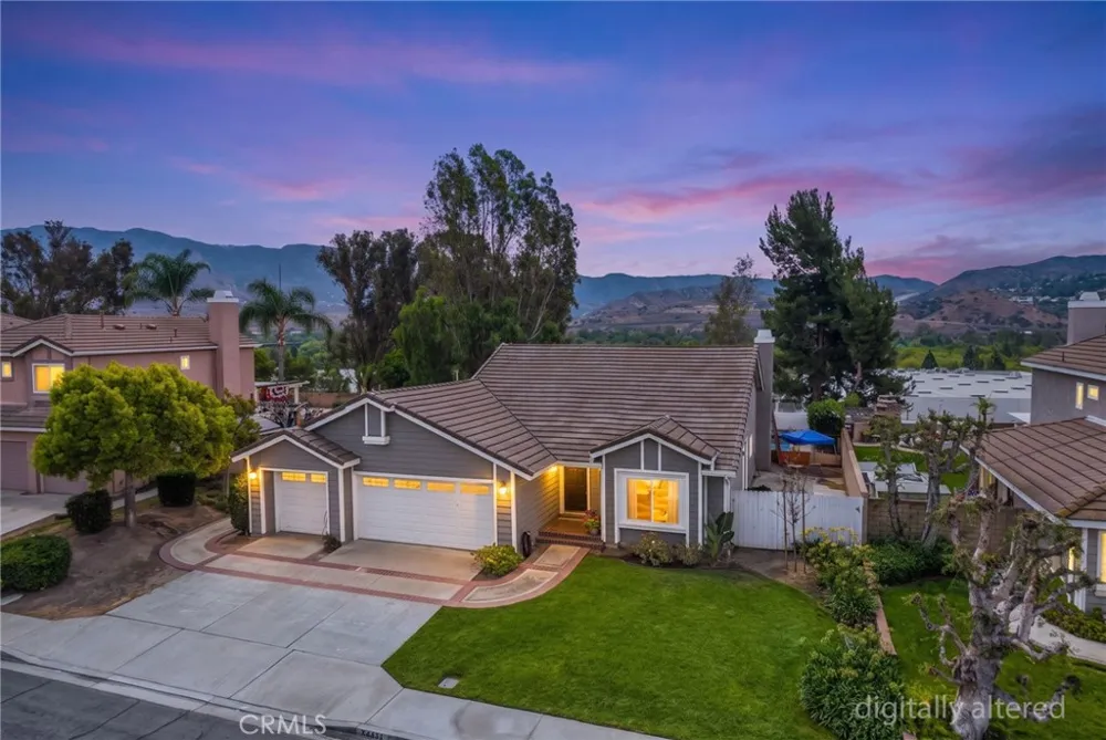 24642 Via Vallarta Yorba Linda, CA 92887