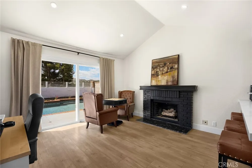24642 Via Vallarta Yorba Linda, CA 92887