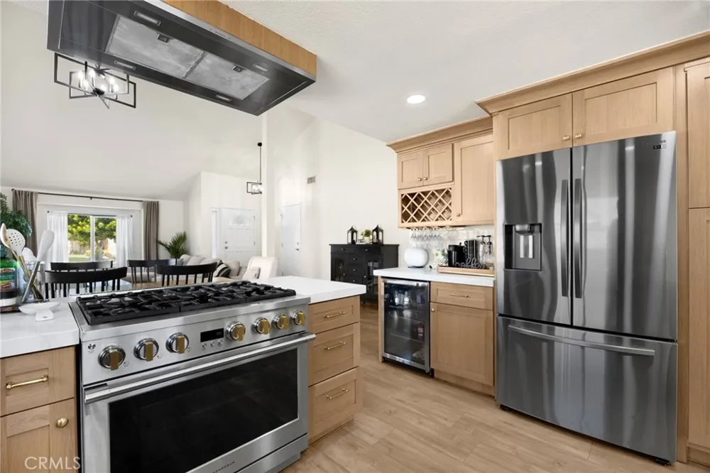 24642 Via Vallarta Yorba Linda, CA 92887