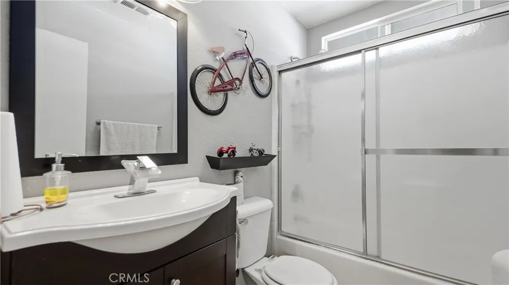 14405 Cedar Hesperia, CA 92344