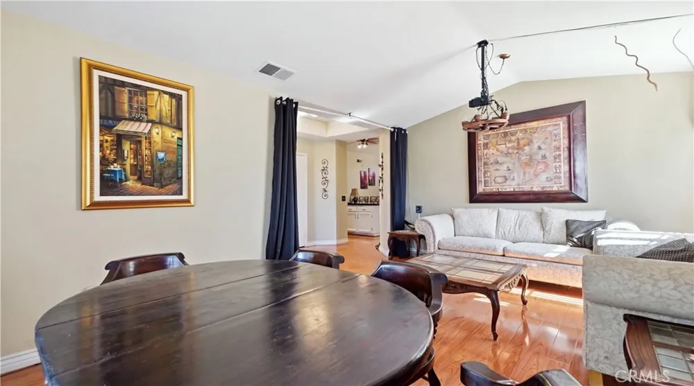 14405 Cedar Hesperia, CA 92344