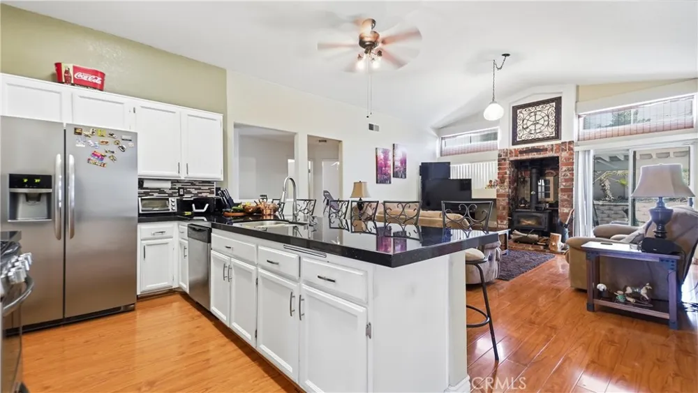 14405 Cedar Hesperia, CA 92344
