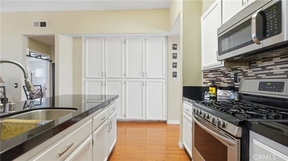 14405 Cedar Hesperia, CA 92344
