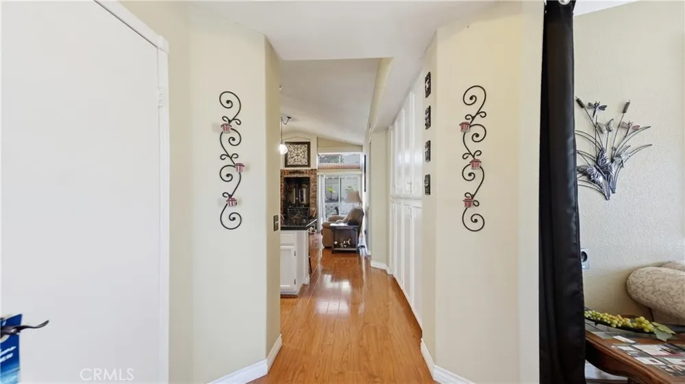 14405 Cedar Hesperia, CA 92344