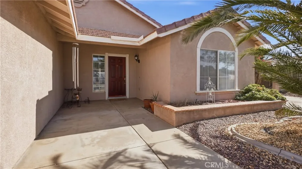 14405 Cedar Hesperia, CA 92344