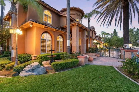 5415 Camino De Bryant