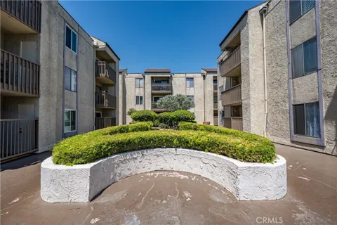 1620 Neil Armstrong Street #106