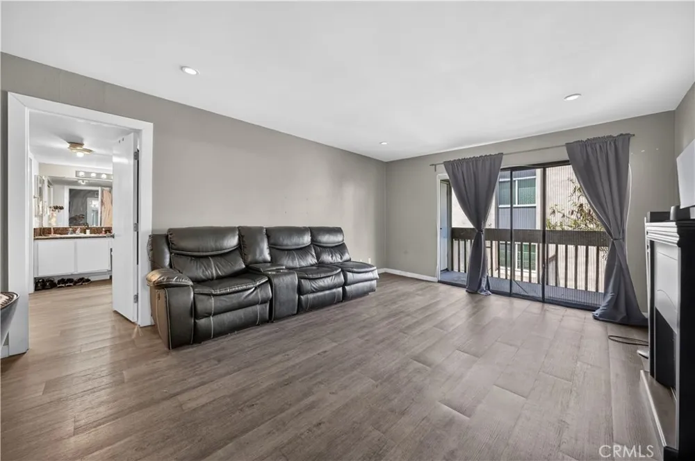 1620 Neil Armstrong Street #106 Montebello, CA 90640