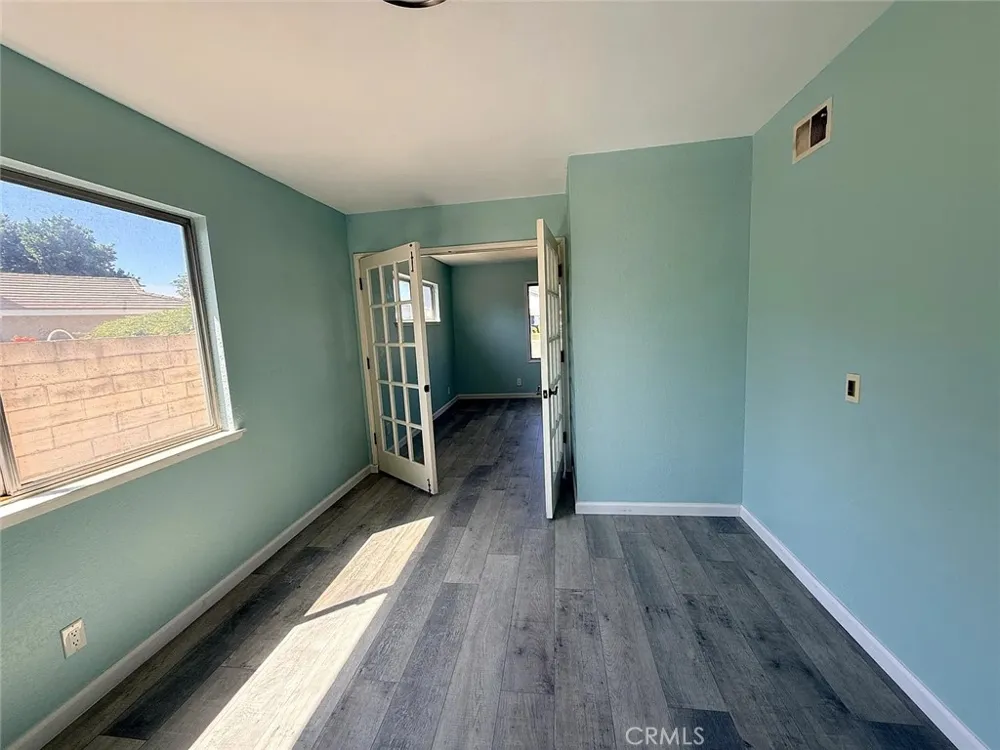 17530 Chestnut Fountain Valley, CA 92708