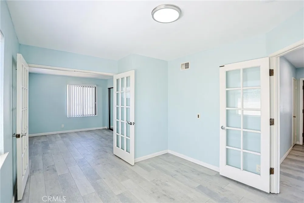 17530 Chestnut Fountain Valley, CA 92708