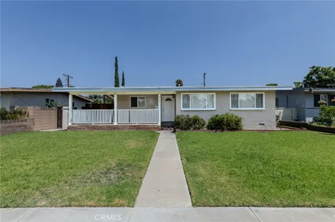 2227 E Ward Terrace
