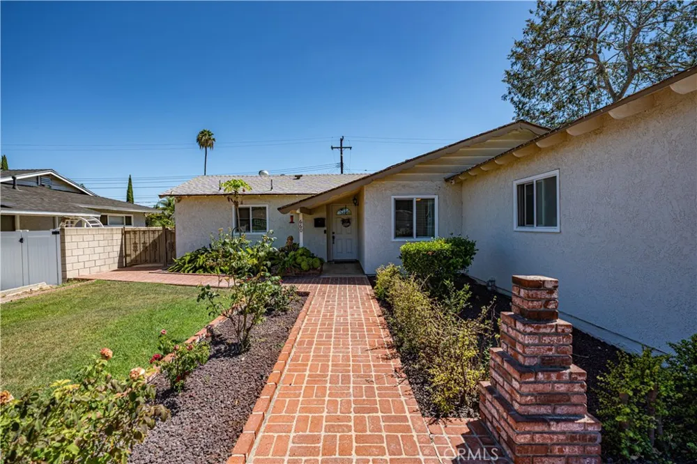 660 Buena Vista Avenue La Habra, CA 90631