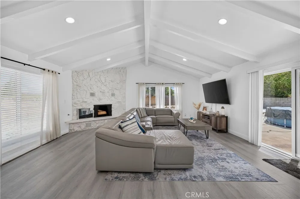 660 Buena Vista Avenue La Habra, CA 90631