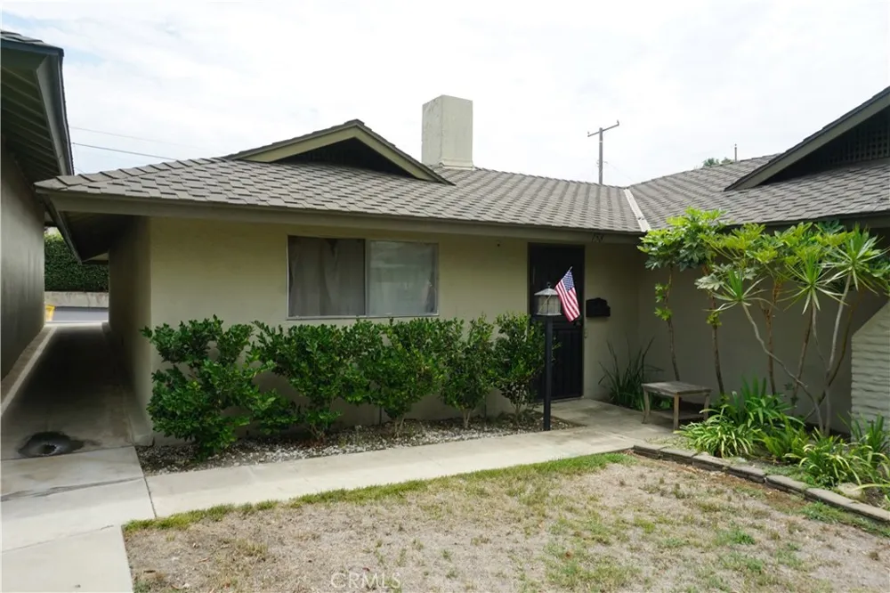 158 Marywood Claremont, CA 91711