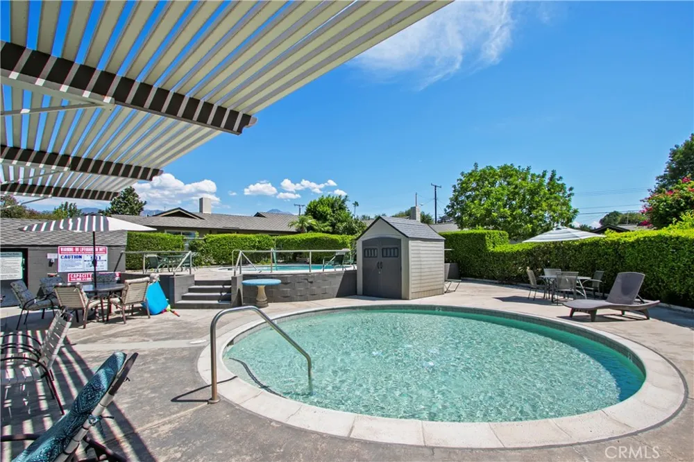 158 Marywood Claremont, CA 91711