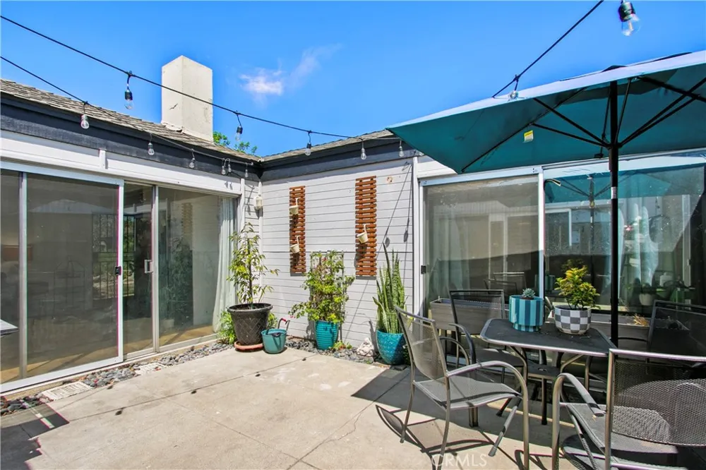 158 Marywood Claremont, CA 91711