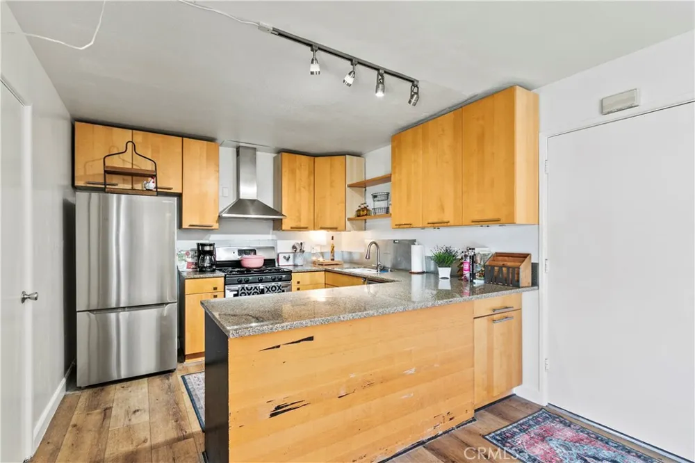 158 Marywood Claremont, CA 91711