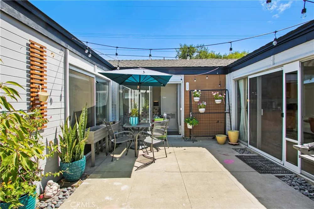 158 Marywood Claremont, CA 91711