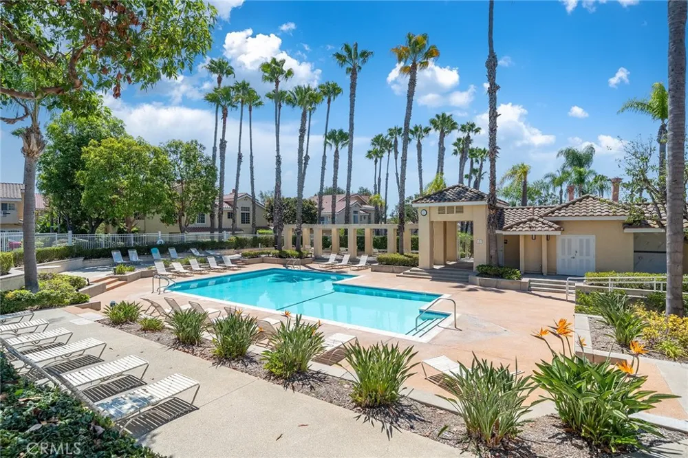 27945 Via Ambrosa Laguna Niguel, CA 92677