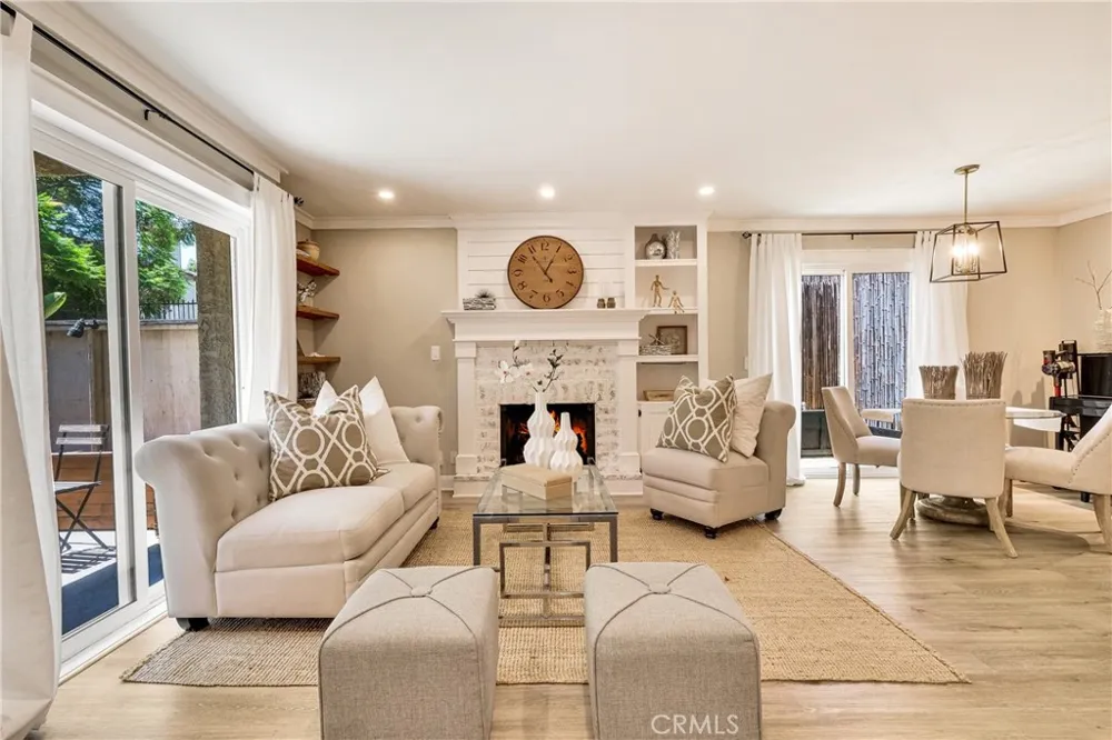 6431 Rugby Avenue #E Huntington Park, CA 90255
